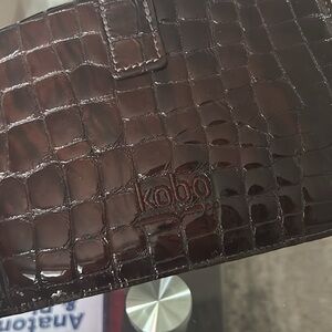 Roots kobo/kindle case